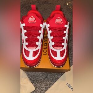 LV Skates Men Size 10